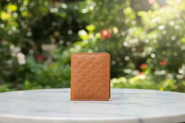 Men's Leather Wallet with LV Pattern Brown image 1